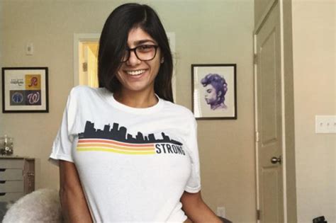 mia khalifa buceta